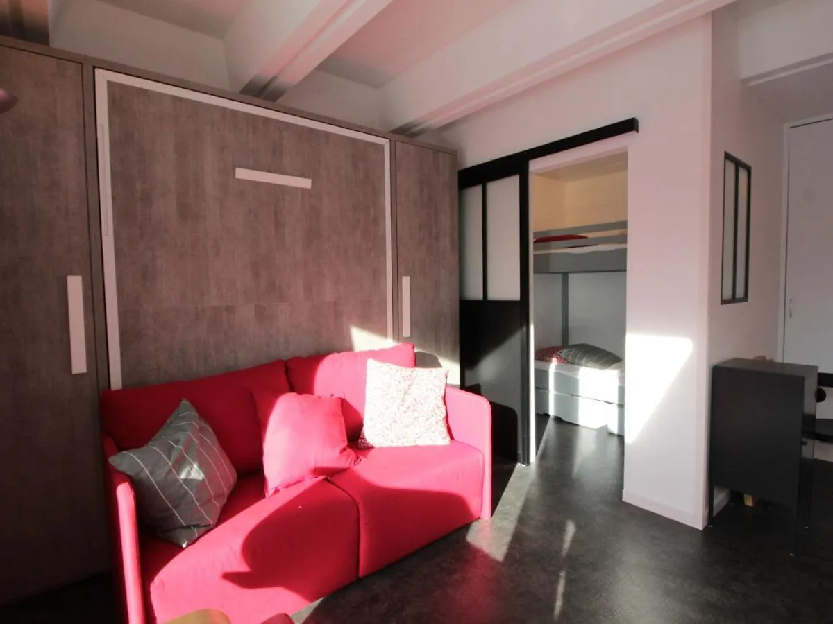 Studio Renove Pour 4 Pers, Balcon, Au Pied Des Pistes Et Commerces - Fr-1-687-111 Arâches 0*,  フランス