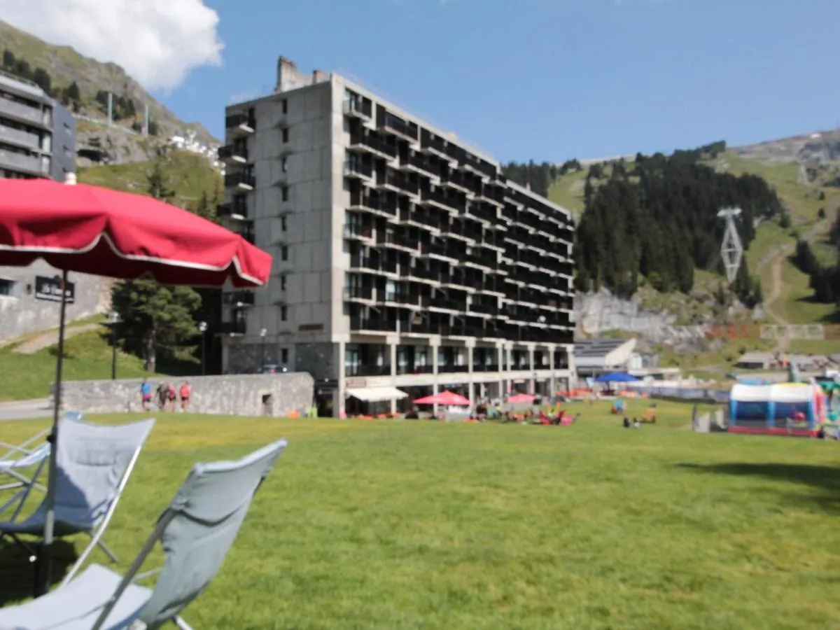 Studio Renove Pour 4 Pers, Balcon, Au Pied Des Pistes Et Commerces - Fr-1-687-111 Arâches 0*,